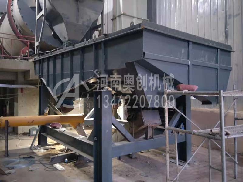 為了使振動(dòng)篩使用壽命更長久，初次安裝調(diào)試時(shí)須注意以下幾點(diǎn)