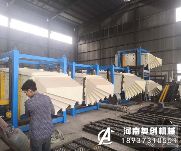 篩石頭用的震動(dòng)篩子一般用的是那種振動(dòng)篩？