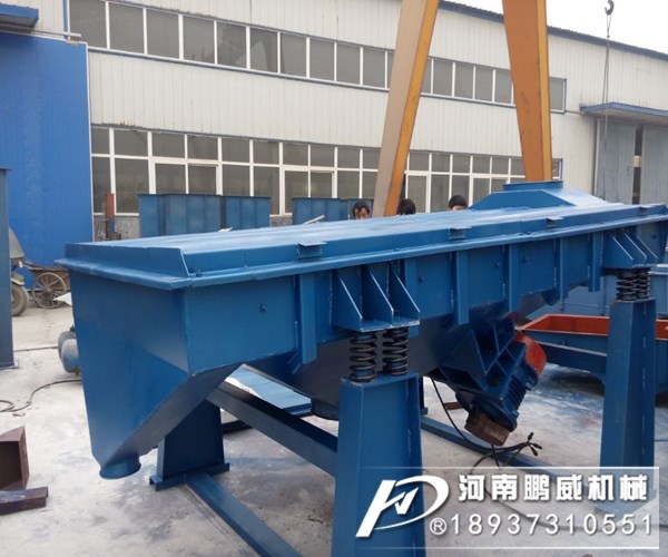 造成直線振動(dòng)篩選機(jī)不走料不下料的4大原因