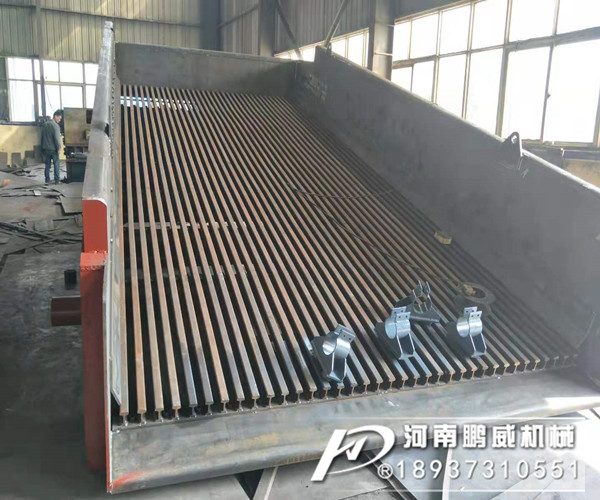 砂石骨料棒條振動(dòng)篩