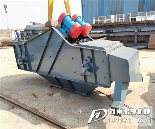 礦用直線振動篩運行時出現(xiàn)問題怎么解決？