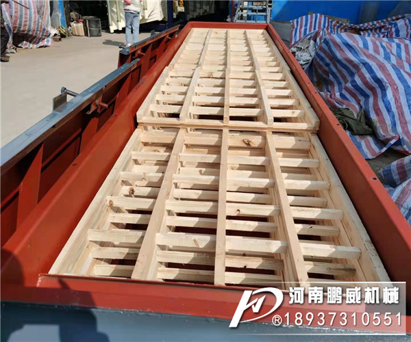 直線振動篩使用木質(zhì)網(wǎng)架有哪些優(yōu)勢您知道嗎？