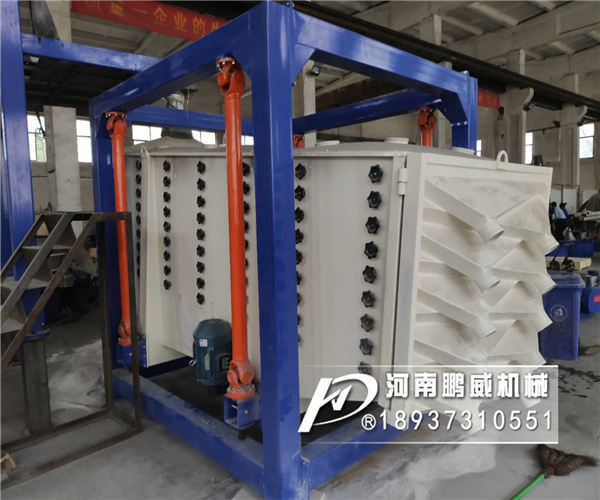 篩分不同規(guī)格的石子砂礫使用的振動(dòng)篩分設(shè)備介紹分類(lèi)